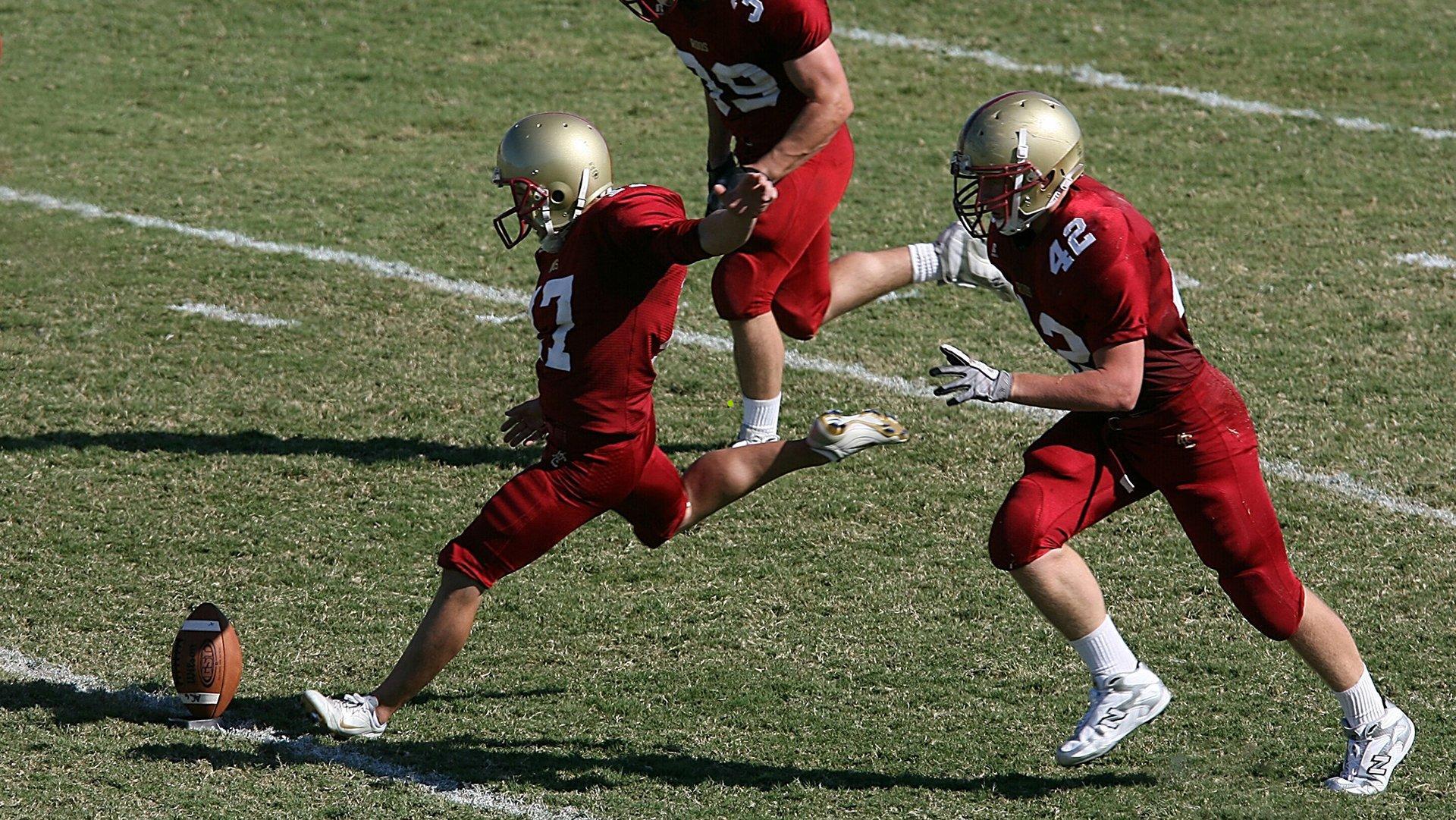 首届WRL集训营圆满落幕，电竞健儿拥抱全面发展新篇章